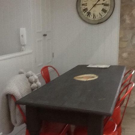 Appartamento Sunny Corner Mousehole Esterno foto