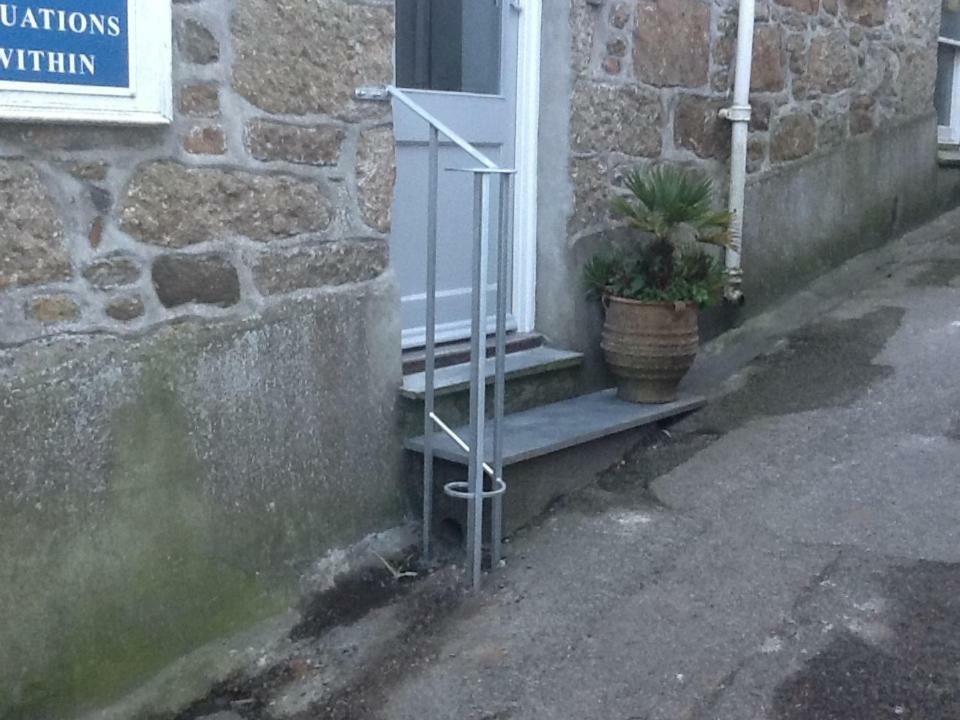Appartamento Sunny Corner Mousehole Esterno foto
