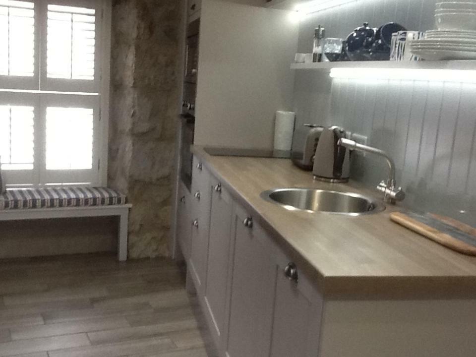Appartamento Sunny Corner Mousehole Esterno foto